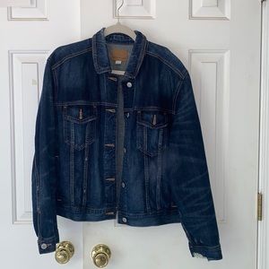 blue jean jacket. never worn size: medium